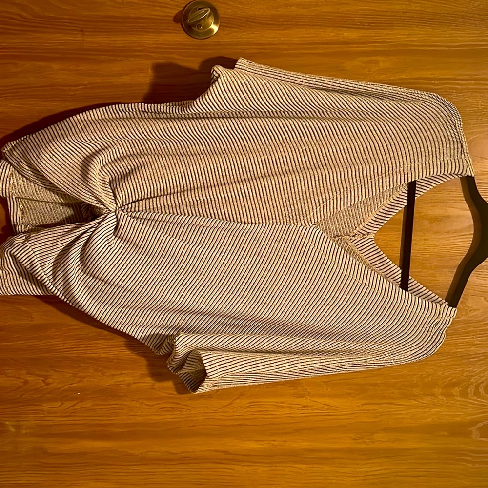 From Buckle Daytrip sweater short sleeves